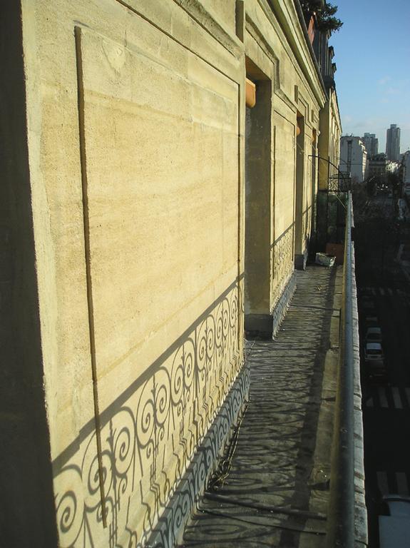 2 Pieces Avec Balcon Plein Sud Apartment Paris Exterior photo